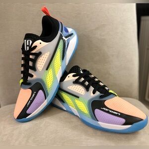 Jordan women’s Air Jordan Heir 'Her Collective' -size 13.5 (men’s 15)